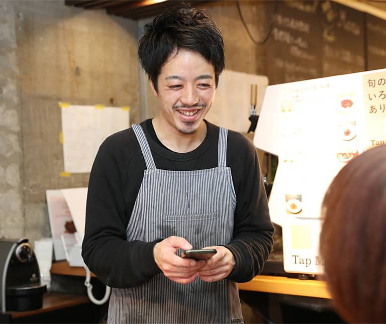 操作も簡単。「Airレジ」でデータを一括管理。