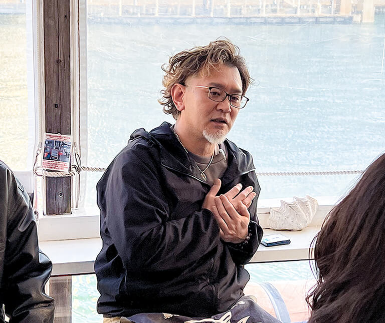 夜営業はどうしても人手が必要…スタッフを増やさずに人手不足を解消するには?