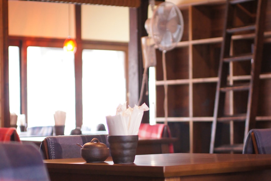 店中どこでも必要な情報を入力＆確認できるように