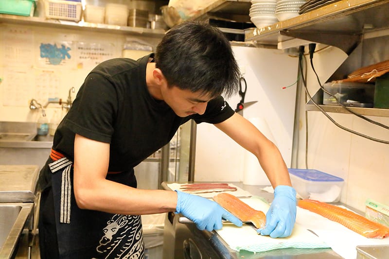 少ない負担で社内販売会を開催するため「Airレジ」の導入を決めました