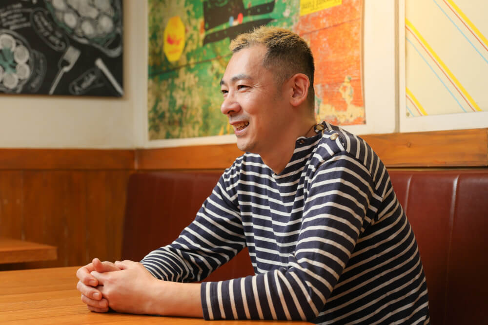 スタッフは、吉田氏含め社員4人、パート・アルバイト12人。営業中は、社員3人、パート・アルバイト3人体制で営業