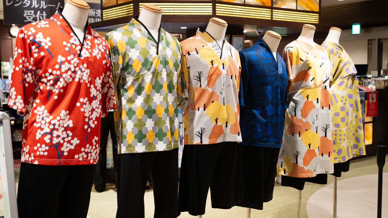 RAKU SPA で提供されている館内着の展示