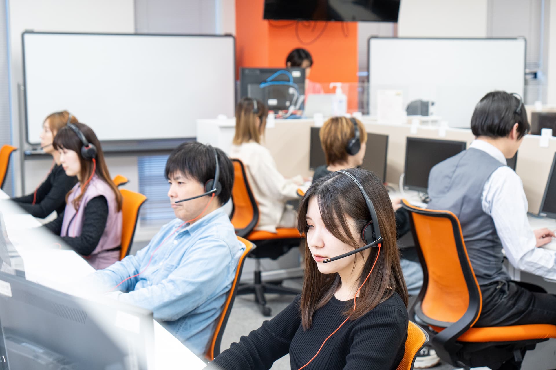 TMJのコールセンター風景